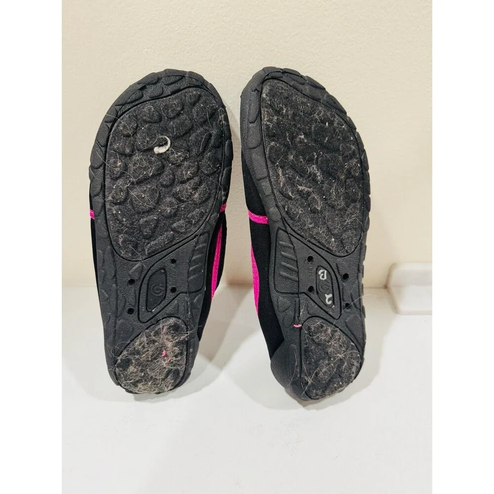 Champion Lucille Geo Flo 2 Womens 7-8 Black & Pink,Hook & Loop Water Shoes